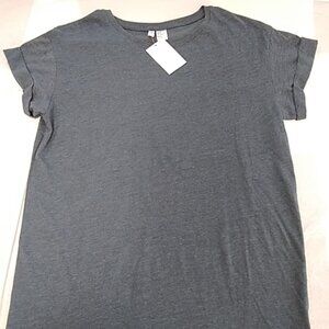 Women's juniors tshirt nwt blue H & M DIVIDED Size small